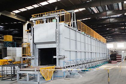 Heat Treatment Furnace and Heating Furnace